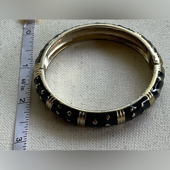 Vintage Dark Grey Enamel & Gold-Tone Hinged Bangle Bracelet - Picture 4 of 4